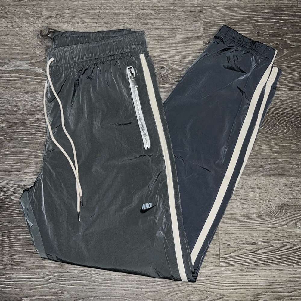 Nike Windbreaker Jogger Pants